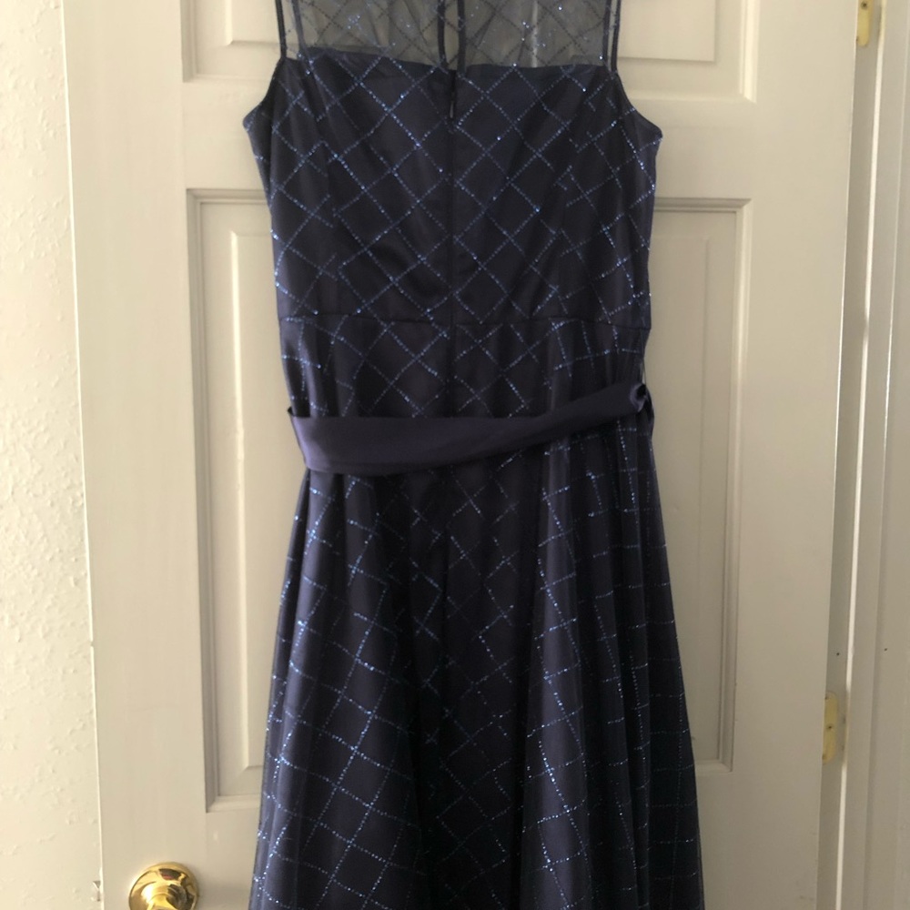 Jessica Howard Lace cover cocktail dress , dark blue and has never been worn